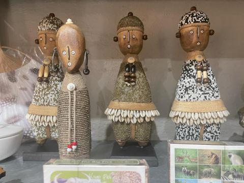 kambaku-river-lodge-gift-shop-images25