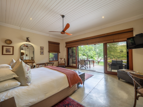 where-to-see-leopards-in-the-kruger-park-with-kambaku-river-lodge